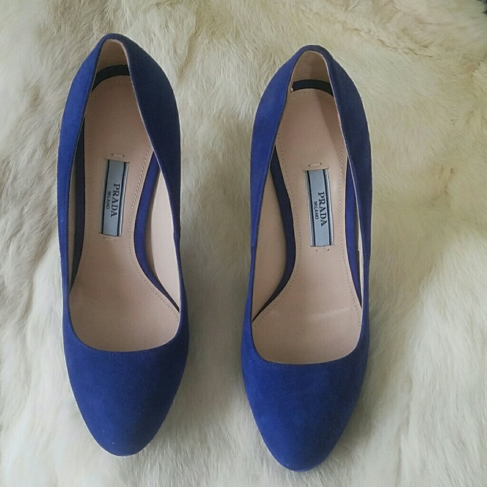 Prada Suede Pumps - Picture 3 of 6